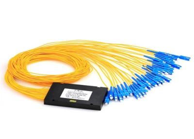 China 1x32 SC UPC ABS PLC Splitter 1m 2.0mm Single Mode ABS FTTH Coupler Pigtail for sale