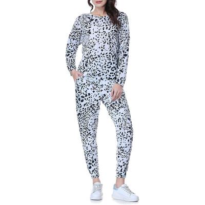 China QUICK DRY Women's Sweatsuit Set Two Piece Outfit Crewneck Pullover Long Pants Tops And Pants Long Squares Floral for sale