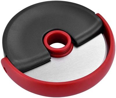 China Sustainable Hot Sales In Amazon Pizza Cutter Wheel Stainless Steel Kitchen Pizza Wheels Round Pizza Cutter With Protective Guard for sale