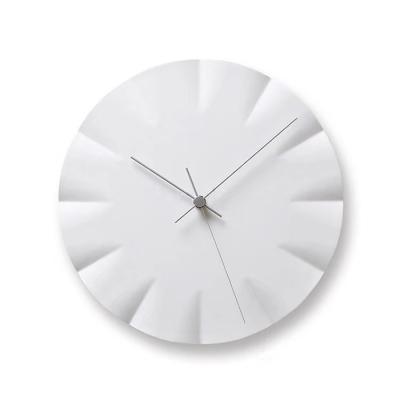 China Modern Decorative Cement Style Antique White Wall Clock Wall Clock for sale