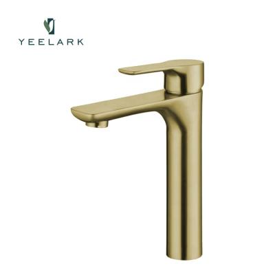 China Modern Single Lever High Quality Metered Faucets CUPC 304 Stainless Steel Deck Mounted Sweep Gold Tall Bathroom Basin Faucet for sale