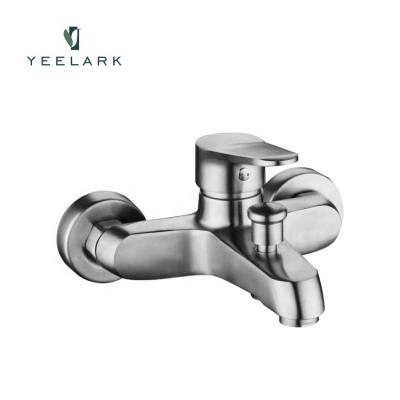 China Without Slide Bar Chinese Factory Polished Chrome Bathtub Faucet Wall Mount Single Lever Bath Fucet Faucet Mixer for sale