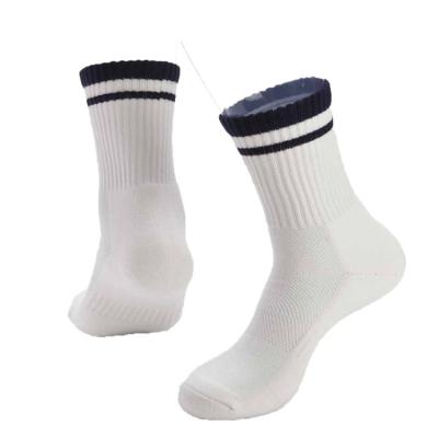 China Antibacterial 616 Crew Socks Quarter Athletic Sport Socks Crew Socks Custom Logo for sale