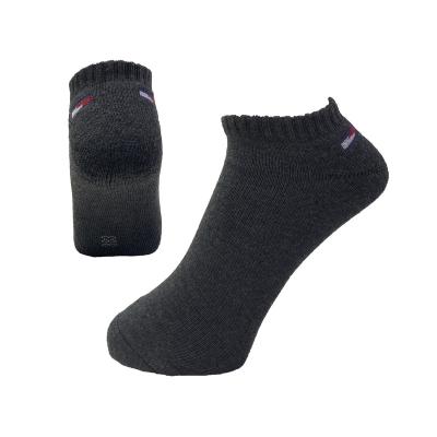 China 883 Antibacterial In Stock Wholesale Low Cut Athletic Socks Sport Socks for sale