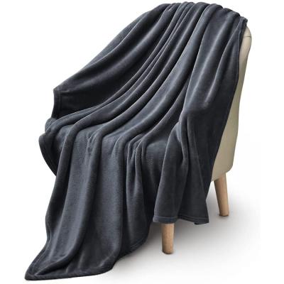 China Competitive Price Luxury Design Folded Solid Color Chunky Soft Plush Throw Blanket for sale