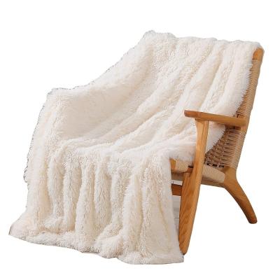 China Soft Folded Polyester Plush Chunky Throw Blanket Fabric From Factory Wholesale Price for sale