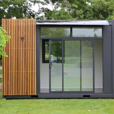 China 100% Lightweight Soundproof Prebuilt Container House Wateproof Luxury Container Housing Price for sale