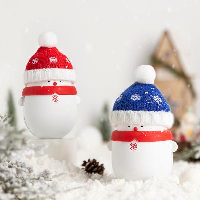 China Newest Convenient Winter Gifts 10000mAh 2 in 1 Portable Power Bank Hand Warmer Rechargeable Hand Warmer Pocket Snowman Warmer for sale