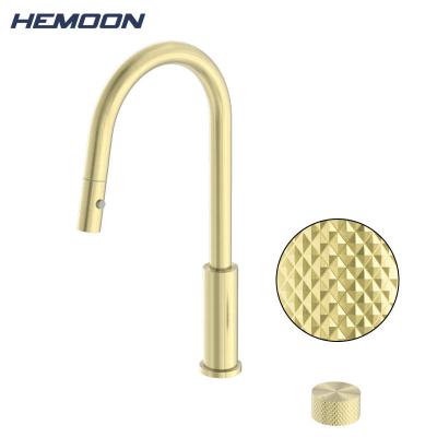 China Pull Out Spray Luxury Single Lever Brushed Gold Knurling Kitchen Mixer Brass Sink Faucet  Pull Down Sprayer Kitchen Faucet for sale