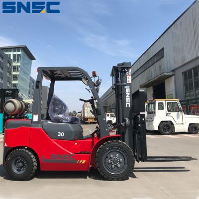 China 3t-Hofmaschine-Forklift-Lkw-Hersteller mit freier Hubhöhe 135 mm zu verkaufen