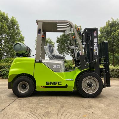 China 500mm Load Center 3 Ton LPG Gas Forklift for Heavy Duty Applications for sale