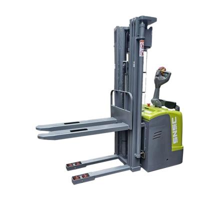 China Electric Rider Stacker With Pedal Arm 1500kg/2000kg Capacity Min. Lifting Height 85mm for sale