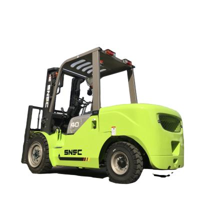 China 3.5 Tonnen 3000 kg Dreimasten-Diesel-Forklift Off-Road 4X4 Radlader für Haus und Landwirtschaft zu verkaufen