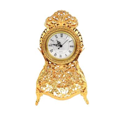 China Hotel antique wall clock home art vintage desk iron gold style digital decorative table clock for sale