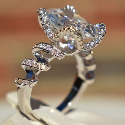 China Romantic Luxury Flower Design Zircon Ring Shiny Flower Design Promise Engagement Party Rings For Women Wedding for sale