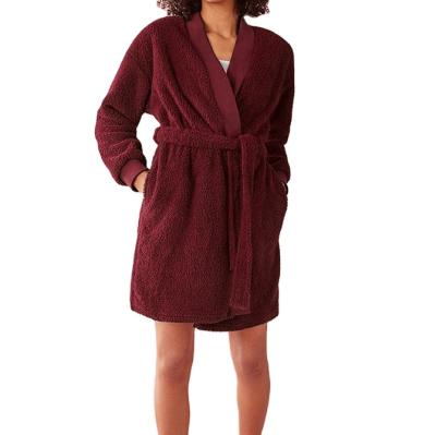 China Lady Sleepwear Womens OEM Robe QUICK DRY Soft Warm Fleece Bathrobe With Two Large Front Pockets for sale