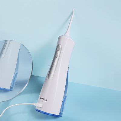 China Large Outdoor Easy Cleaning Chargeable USB Irrigator Water Tank Portable Oral Dental Care Spa Water Flosser for sale