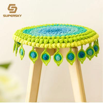 China Home Decor Soft Crochet Cushion Floor Round Peacock Feather Peacock Feather Throw Blanket for sale