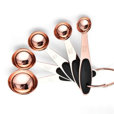 China Excellent quality 430 stainless steel-copper dish sustainable with inlaid silicone to handle measuring cups and spoons set for sale