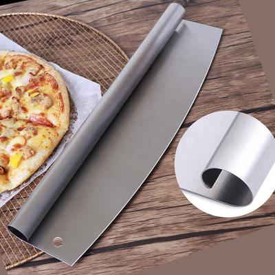 China Stocked Wholesale Food Grade Stainless Steel Pizza Cutter Wheel Knife Set Custom Pizza Roller Cutter Blade With Cover for sale