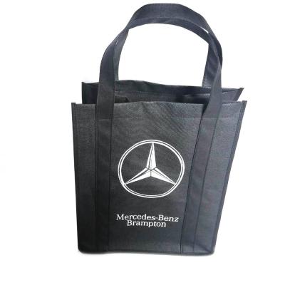 China Luxury Custom Handled Non Woven Bag Shopping Bag Suitable Price Non Woven Shopping Bags With Logos for sale