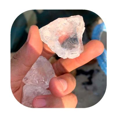 China China Unpolished Clear Packing White Crystal Bulk Crystal Chunks For Decoration Jewelry Making for sale