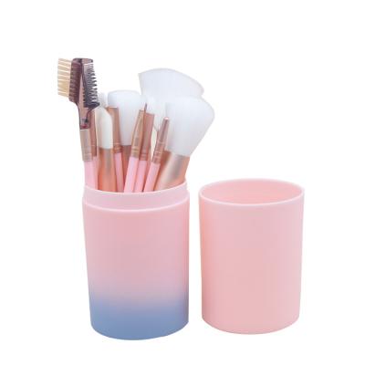 China 12pcs/box Makeup Brush Set Custom Your Own Logo Flat Oval Rainbow Makeup Brush Set Low MOQ 12pcs/Box With Case for sale