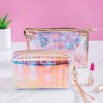 China Low MOQ 30Pcs Reflective Custom Luxury Custom Printing Clear Holographic Laser Makeup Bag Logo Transparent Laser Cosmetic Pouch for sale