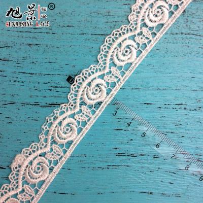 China Viable Milky White Flower Cutlet Stocking Polyester Embroidery Lace Chemical Trim for sale