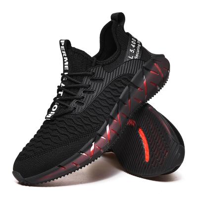 China CUSHIONING Flying Woven Ultralight Men's Shoes 2020 New Summer Fish Scale Pattern Popcorn Men's Sports Casual Shoes Jogging Fashionable Shoes for sale