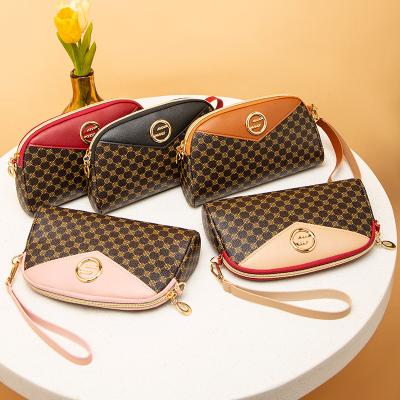 China Fashion Southeast Asian women's shoulder bag2022hand bagWomen's bag Factory wholesale fashion single shell clutch bag for sale