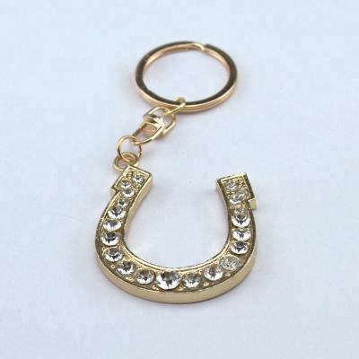 China Metal Wedding Favors Lucky Horseshoe Keychain Horseshoe Jewelry for sale