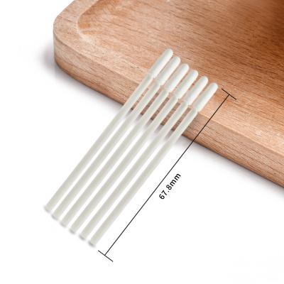 China Alcohol Resistant Lint Free White Flexible Flexible Plastic Clean Sticks Foam Buds Tip Swab for sale