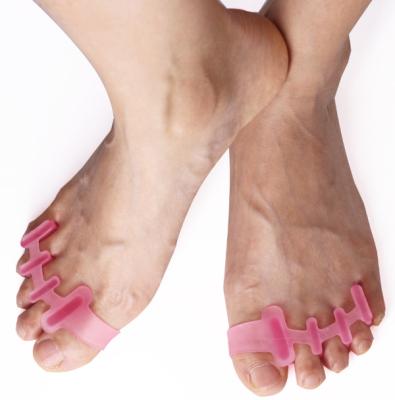 China Toe Separator Protector Hallux Valgus Correction Hammer Toe Straightener, Toe Stretcher Separator Kit Toe Separator for sale