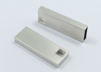 Chine Perle portative mini USB en alliage de zinc nickelé 2,0/3,0 commandes de pouce, capacité totale de 4GB, 16GB, 32GB, 64GB à vendre