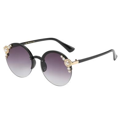 China Luxury Comfort Fashion Round Half Frame Rhinestone Sunglasses for sale