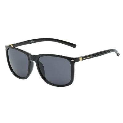 China Relieve Fashion Hot Plastic Frame Mirror Unisex Sunglasses for sale