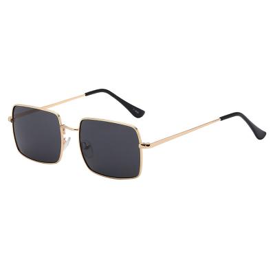 China Comfort Low Price Classic Retro Square Shaped Unisex Sunglasses for sale