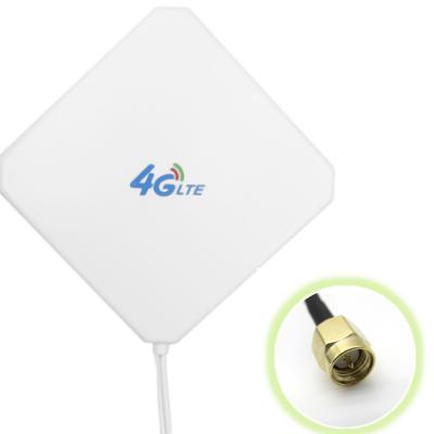 China Plastic+PCB Direct Directional Panel Antenna Factory Supply 4G LTE Router High Gain Antenna Can Be Linked To Signal Amplifier for sale