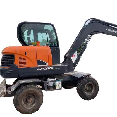 China good quality 6 ton used wheel excavator / South Korea Doosan DX60w eco DX60W-9C wheel excavator 0.15-0.2mÂ ³ for sale