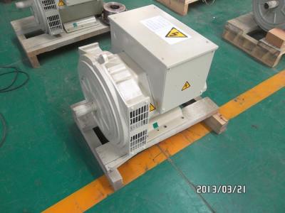 China gerador dobro trifásico IP22 do rolamento de 20 quilowatts/25 kva com SX460 AVR à venda