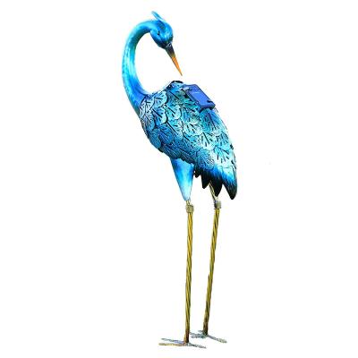 China Europe Crane Garden Statue, Blue Heron Decoy Metal Birds Yard Art with Solar Lights for Outdoor Pond Lawn Patio Decor. for sale