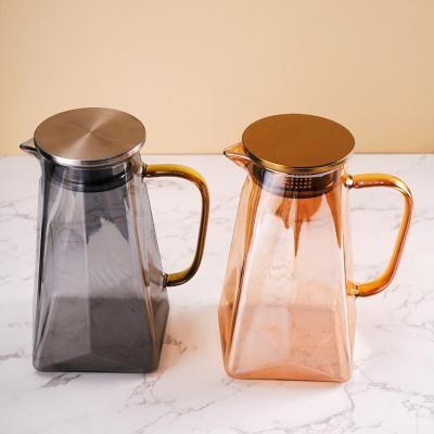 China WITH LID wholesale price two color 1650ml glass online cold brew water jug ​​pitcher for sale