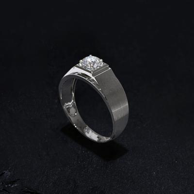 China CLASSIC 18K Gold Moissanite Ring Exclusively Designed For Men for sale