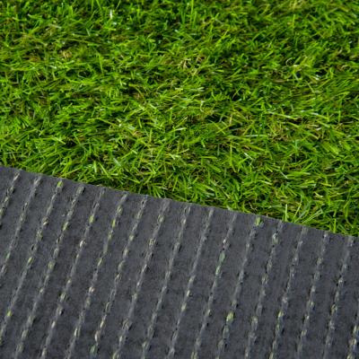 China Modern Outdoor Artificial Carpet Grass Football Sports Flooring Mat Green Grass Carpet for sale