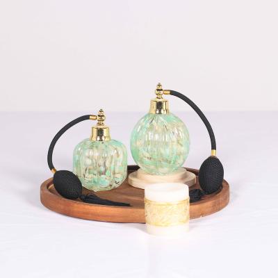 China Manufacturer Traditional High Quality Glass Perfume Bottle Reed Diffuser Glass Bottle Home Decor for sale