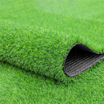 China PP+PE Golf Landscaping Carpet Grass Synthetic Turf Artificial Grass For Garden for sale