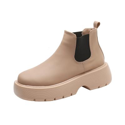 China Around 2021 new arrivals genuine leather thick soled women white waterproof women raining boots for sale