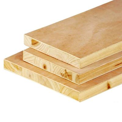 China Modern Pine / Fir / Paulownia / Falcata Core Block Board 18mm Thickness Blockboard / 19mm Thickness for sale