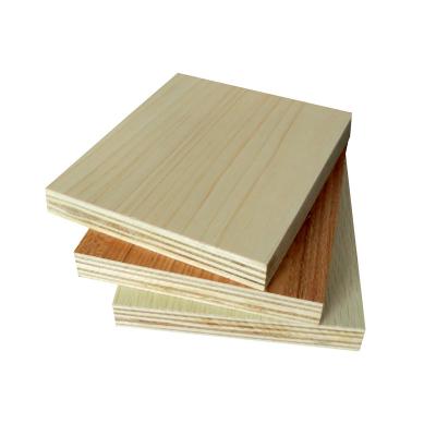 China 2023 Hot Sale Contemporary Melamine Marine Veneer Plywood 1220x2440mm 12mm, 16mm and 18mm for sale